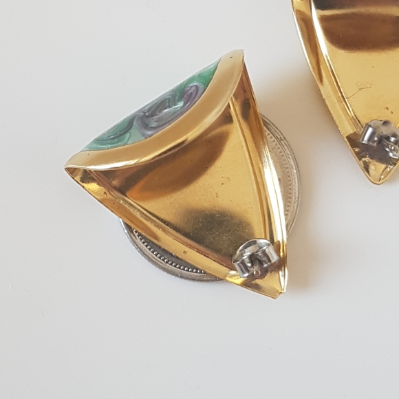 Curved Colour Swirl Earrings - Picture 8 of 8